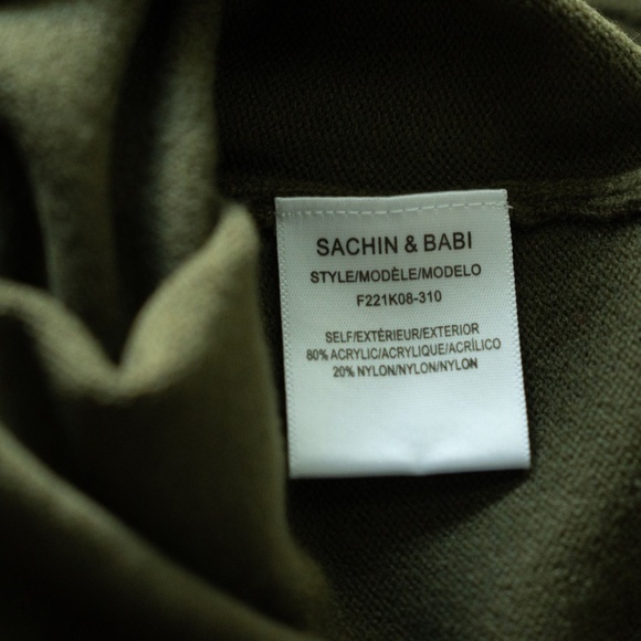 Sachin & Babi | Mara Knit Cropped Long Sleeve Sweater. - Picture 9 of 12